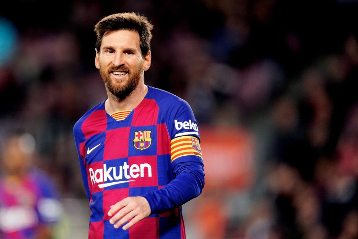Lionel Messi the b*stard rests during games, says Eibar ...